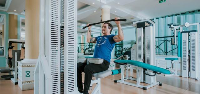 hotel-in-funchal-near-beach-gym