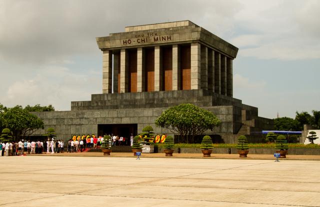 Ha Noi_Ho Chi Minh Mausoleum(2)