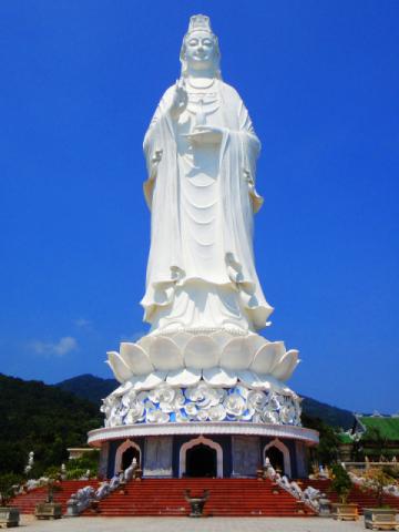 Da Nang_Linh Ung Pagoda