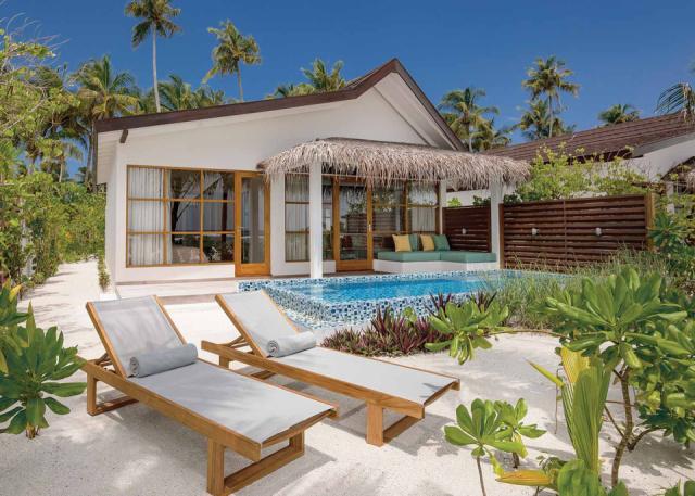 OBLU-SELECT-at-Sangeli-Beach-Family-Suites-with-Pool-Exterior-V