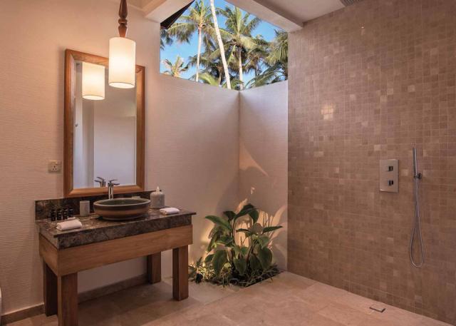 OBLU-SELECT-at-Sangeli-Beach-Family-Suites-with-Pool-Kids-Bathr