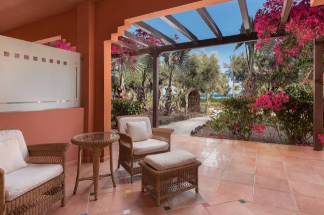 fuesi-gardenfloor-terrace-6513-hor-clsc