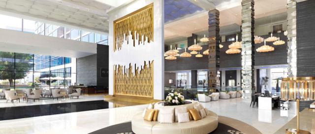 ADC_1137023_Lobby