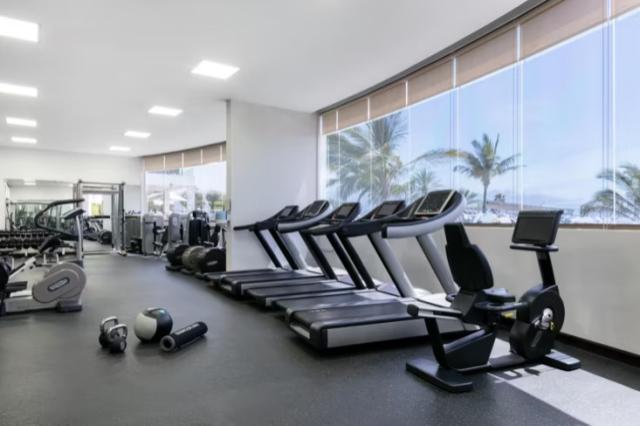 crowne-plaza-muscat-8729977029-3x2