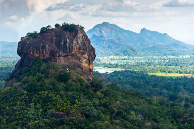 Egzotikus Srí Lanka - körutazás tengerparti pihenéssel (Kalutara/ 4* Turyaa Kalutara)