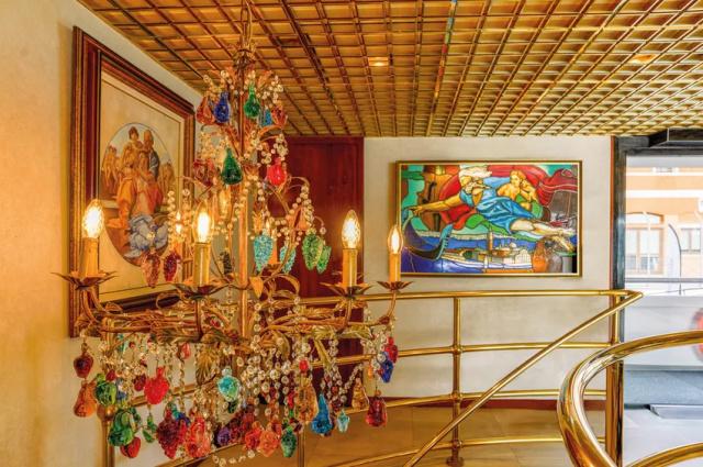 reception-lustre-pont-superieur-ms-michelangelo-venise-italie-g