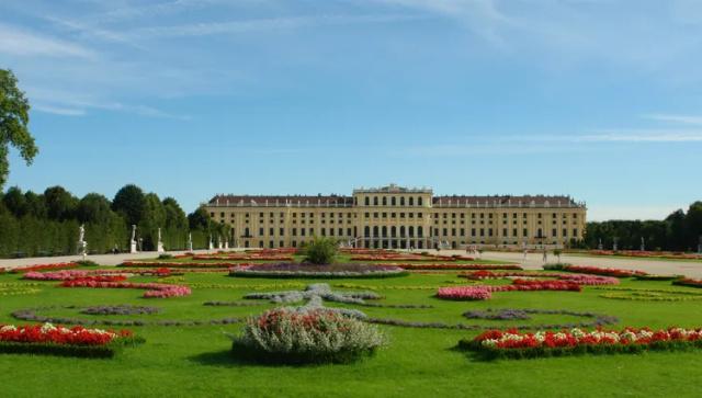 autriche-danube-vienne-schoenbrunn-palais02-croisieurope
