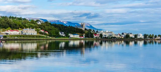 1440-AKU-Akureyri-Iceland-CityLake-Port-Image (2)