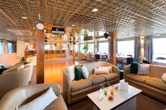 salon-bar02-ms-botticelli-seine-croisieurope-denis-merck