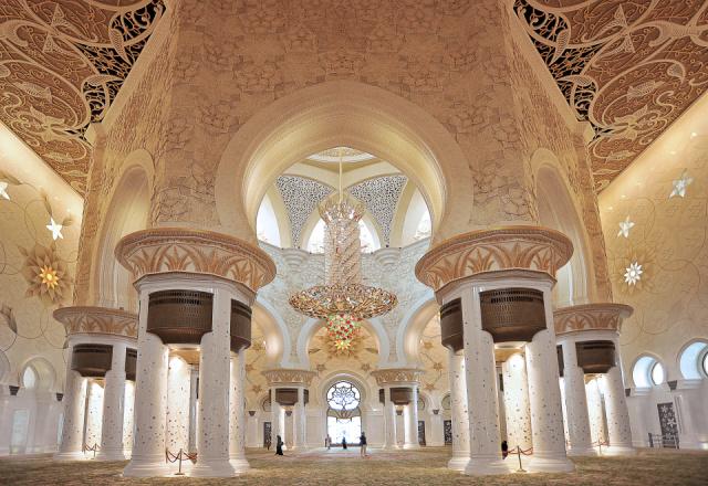 Abu Dhabi - Sheikh Zayed Mosque