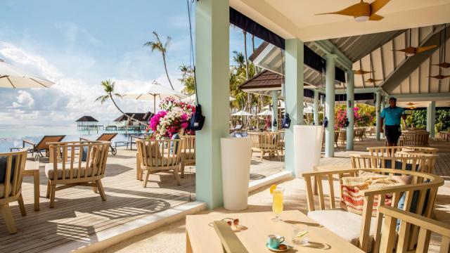 tui-blue-olhuveli-romance-the-bar