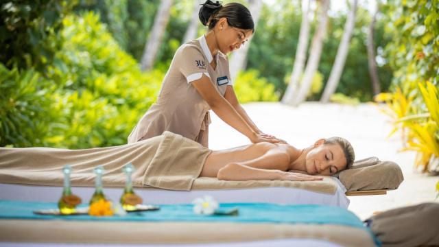 tui-blue-olhuveli-romance-treatment