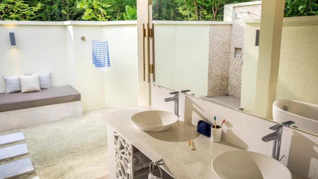 tui-blue-olhuveli-romance-romantic-beach-villa-with-pool-bathro