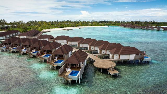 tui-blue-olhuveli-romance-romantic-water-villa-with-pool-overvi