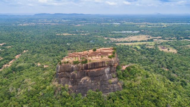 Sigiriya_lion_rock_aerial_(29448590113)