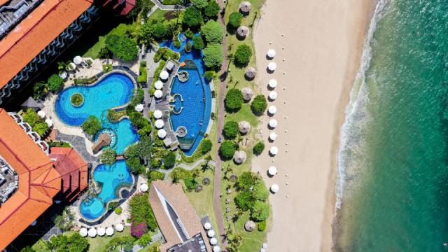 Grand Mirage Resort