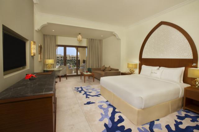 Double Tree Marjan Island - King Deluxe room with balcony