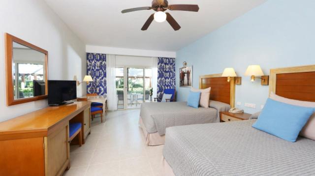 Iberostar Waves Punta Cana