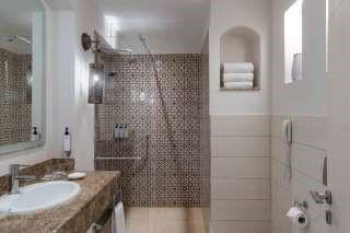 Sea view bathroom