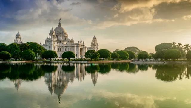 calcutta-inde-memorial-victoria-abir-roy-barman-shutterstock