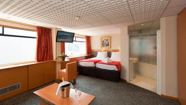 cabine-suite-pont-superieur-ms-seine-princess-seine-croisieurop