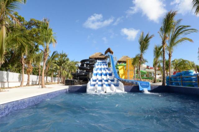 Royalton Splash Punta Cana Resort-10