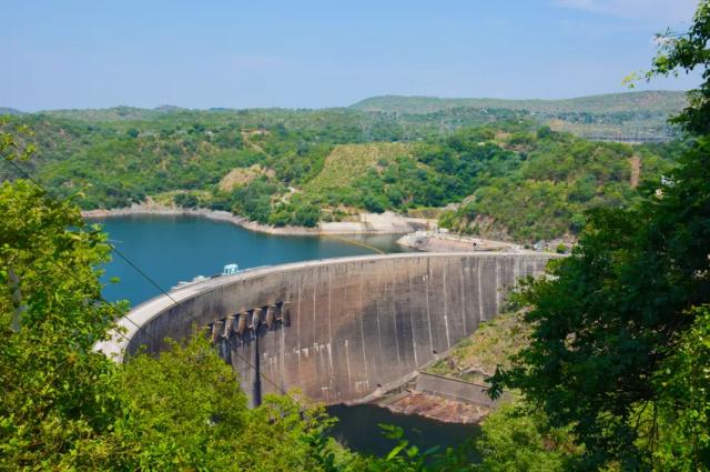 afrique-zambie-barrage-de-kariba01-croisieurope