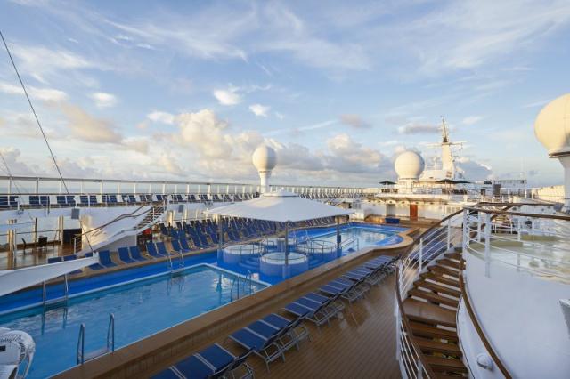 Pool deck