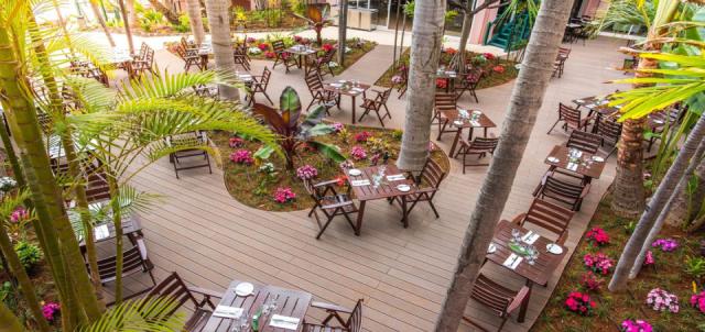 all-inclusive-hotel-funchal-near-beach-restaurant-madeirense-bo