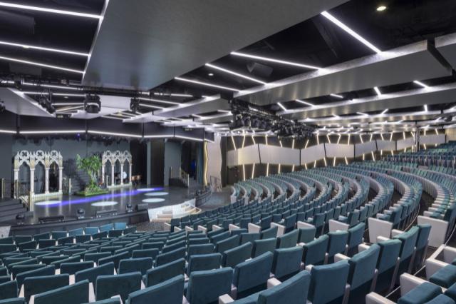MSC Bellissima, London Theatre