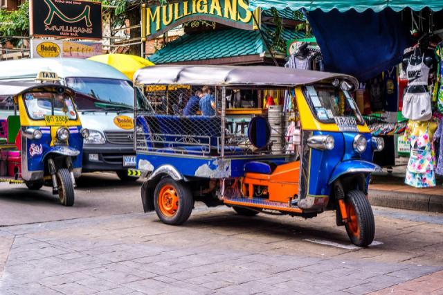 tuktuk-