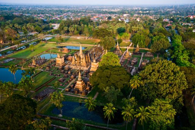 sukhothai-historical-park-1