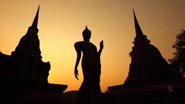 sukhothai ancient ruins