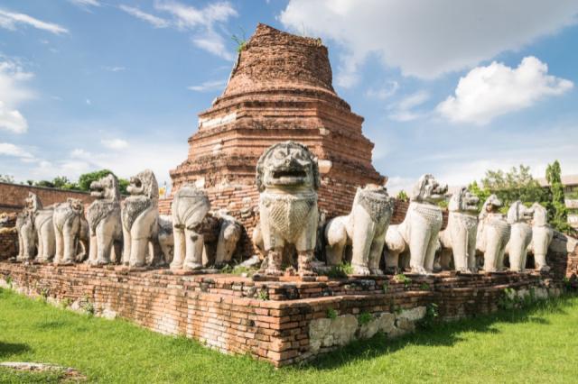 Ayutthaya_Wat+Thammikarat-2