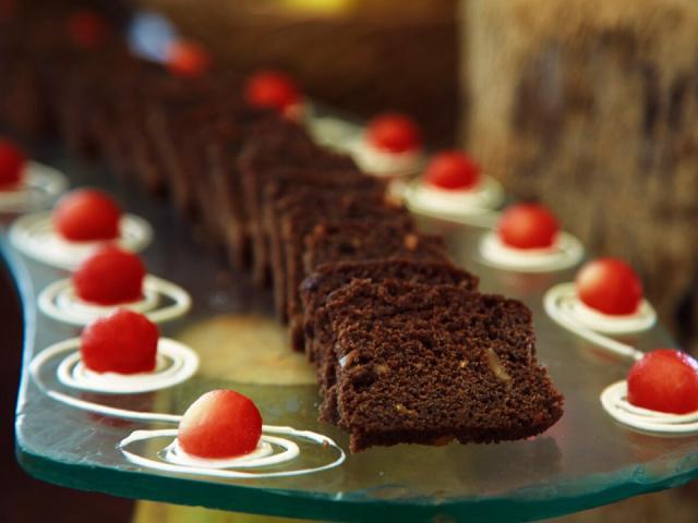 Beach-dessert-buffet-1-1200x900