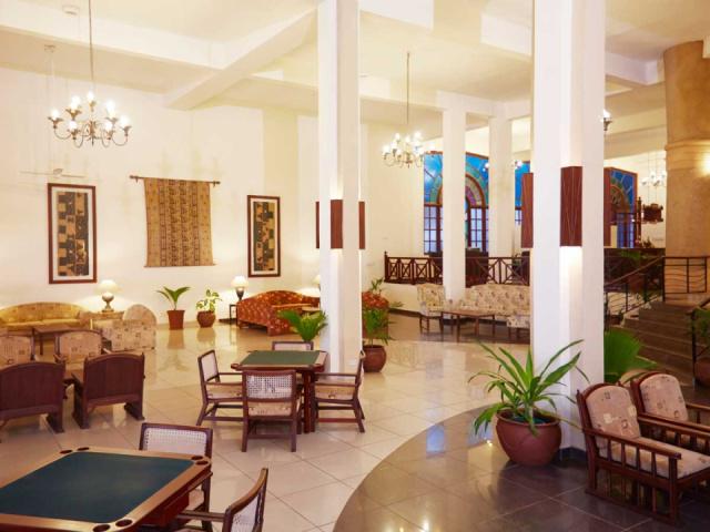 Beach-lobby-1-1200x900