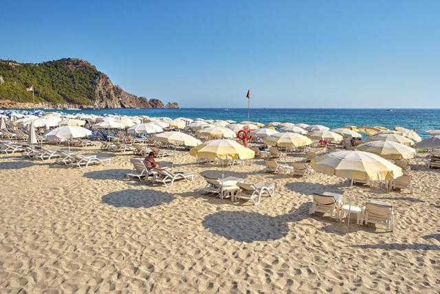Elysee Beach Hotel