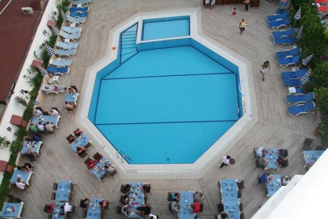 Elysee Beach Hotel
