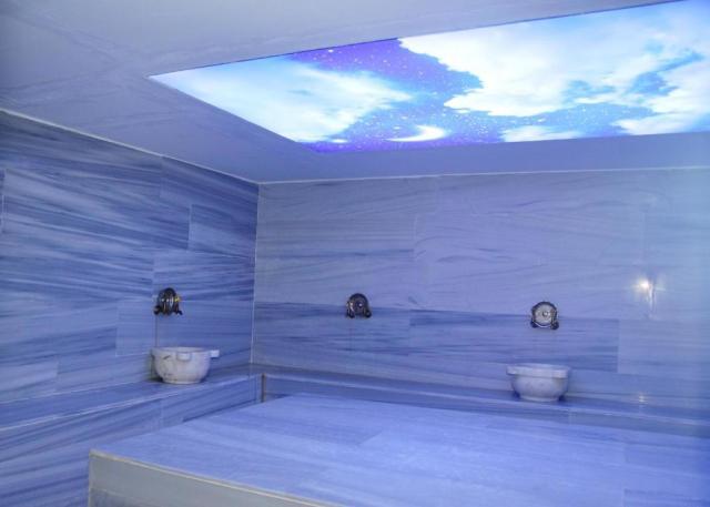 Acar Hotel