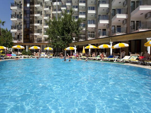 Monte Carlo Hotel