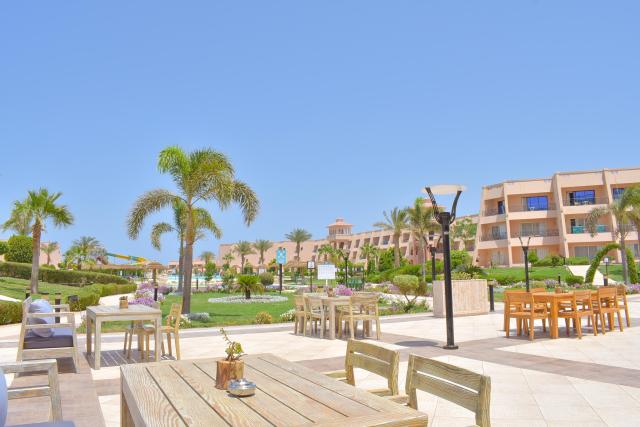 Jasmine Palace Resort & Spa