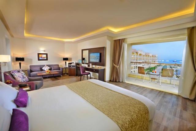  Pickalbatros Albatros White Beach 