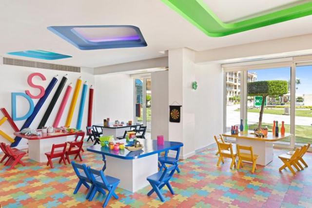  Pickalbatros Albatros White Beach 