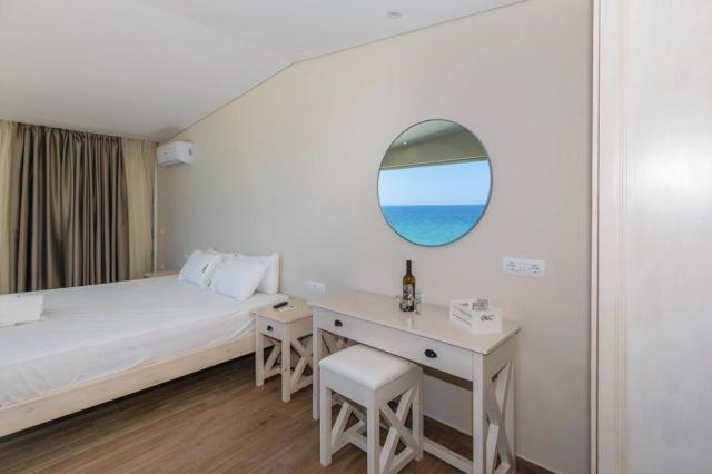 Belussi Beach Hotel
