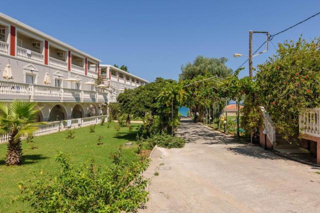 Belussi Beach Hotel