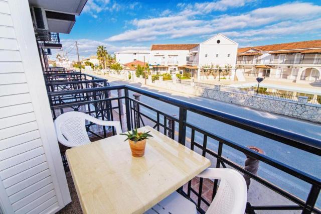 Aura Hotel
