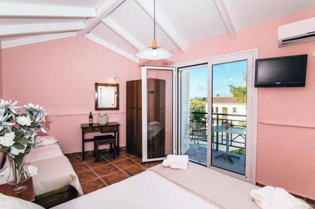 Aura Hotel