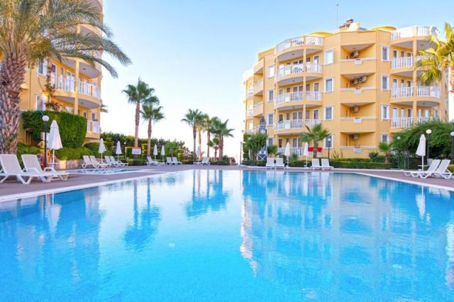 Club Paradiso Resort Hotel
