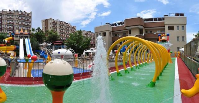 Club Paradiso Resort Hotel