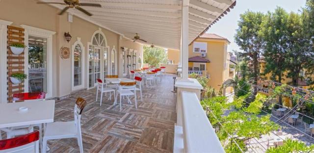 Club Paradiso Resort Hotel